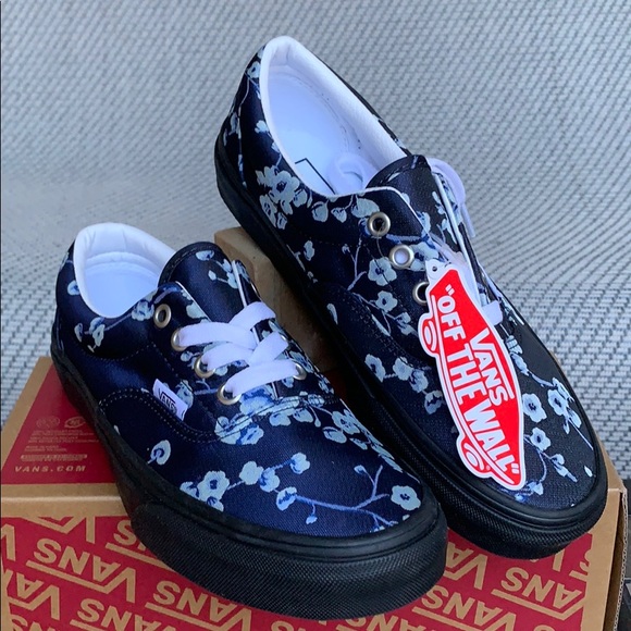 Vans Other - VANS ERA FLORALS BLUE/BLACK men’s